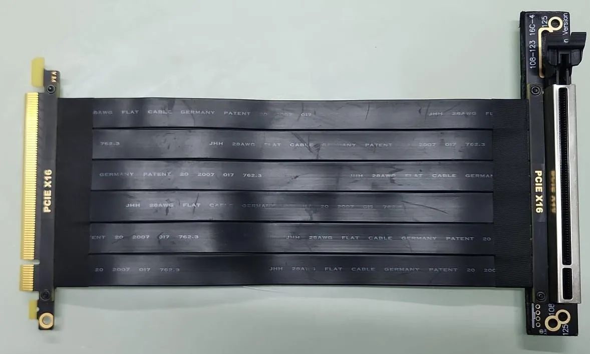 CABO EXTENSOR PCIE X16 PARA PLACAS DE VIDEO - Foto 4