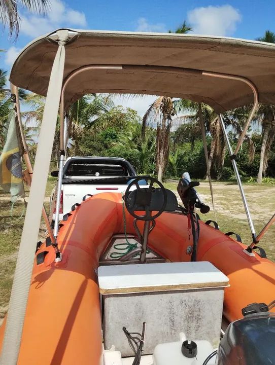 Barco Inflável para 5 Pessoas - Foto 3