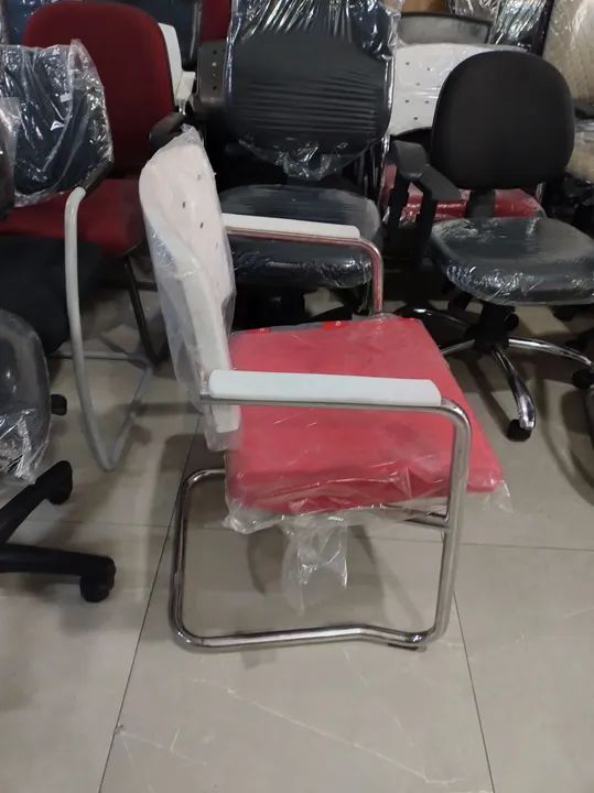 Cadeiras de Escritório Fixas Cavaletti  - Foto 5