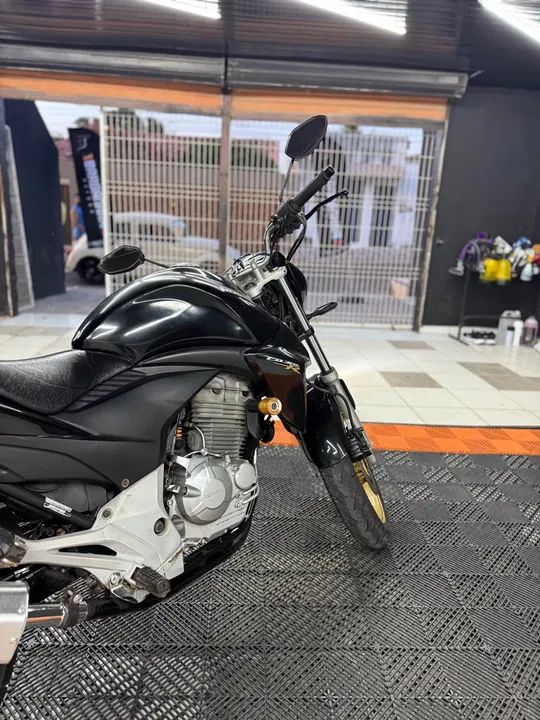 Honda CB300 2015 - Preço Imperdível! - Foto 6