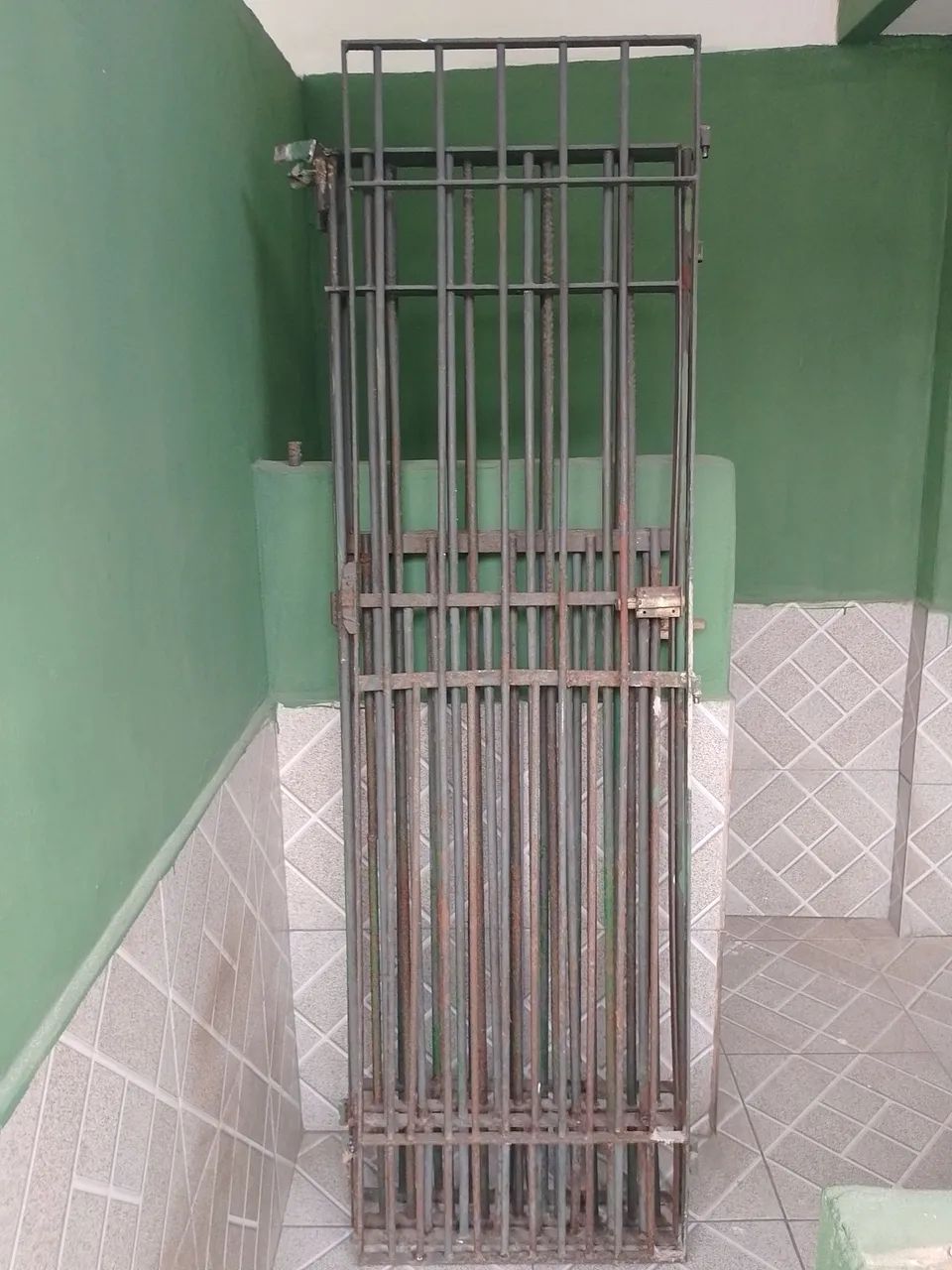 Grades e portas de ferro 