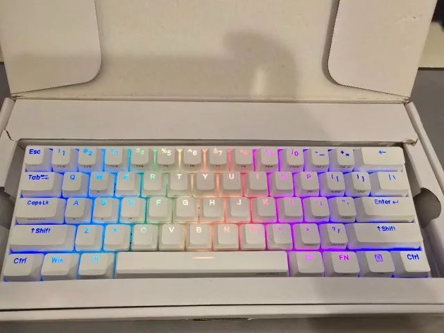 Teclado Mecânico Anne Pro 2 - Switch Cherry Blue - Foto 2