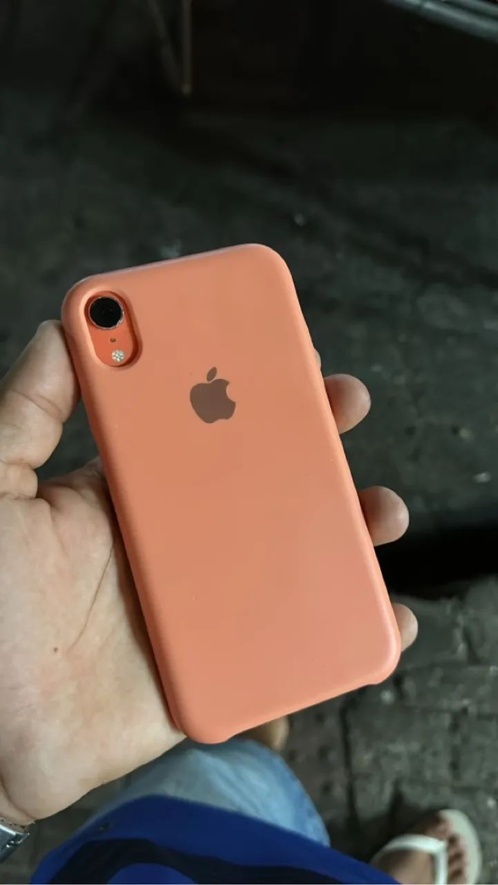 Vendo iPhone XR 64gb todo original  - Foto 2