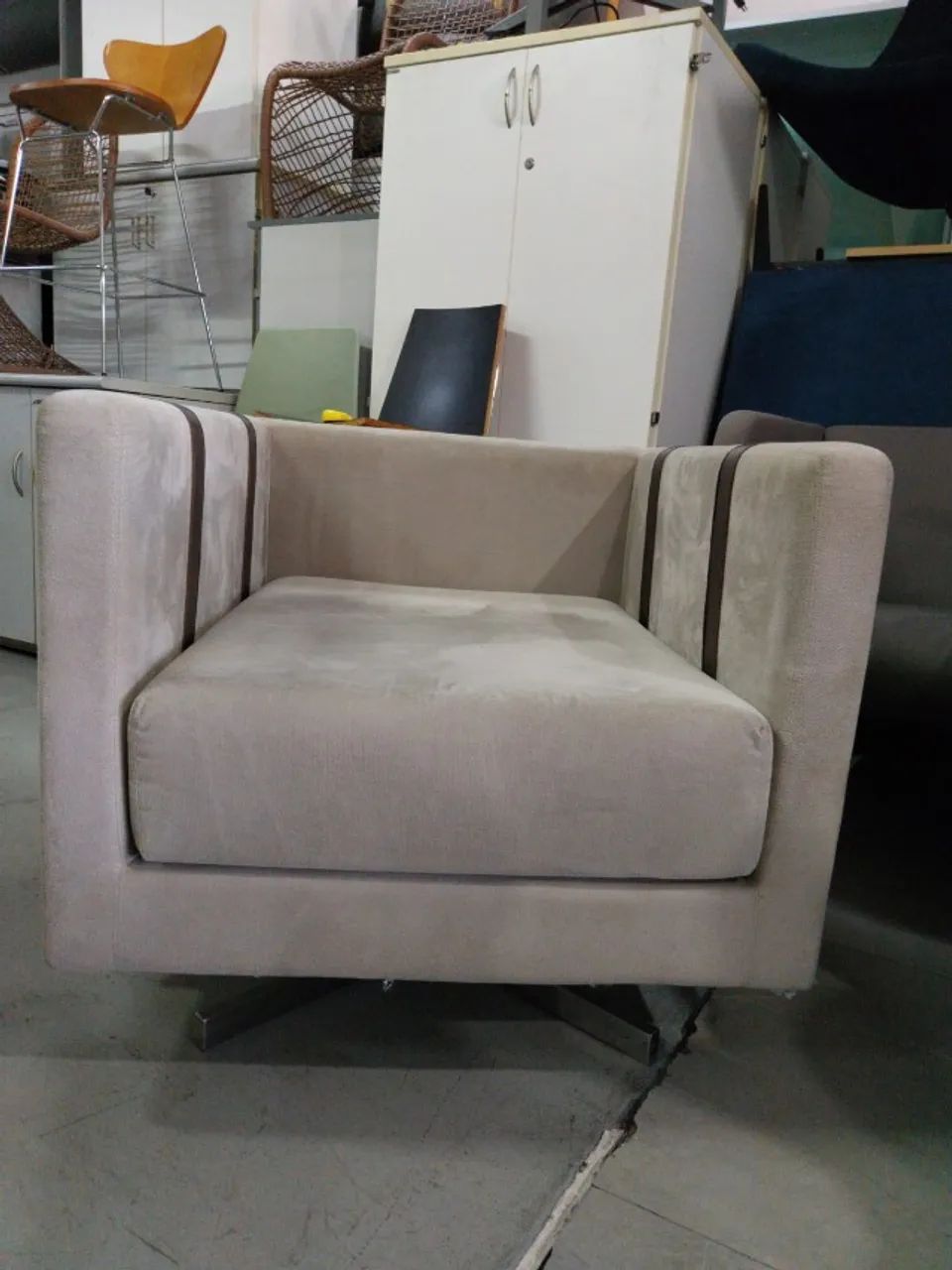 Poltrona de Escritório Giratória- Brentwood - Foto 3