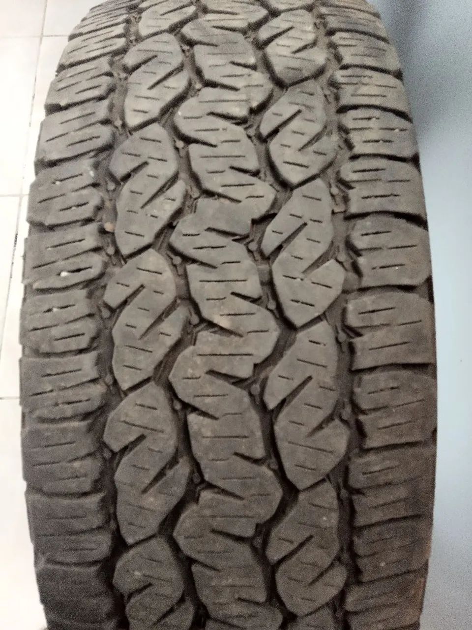 Vendo pneu