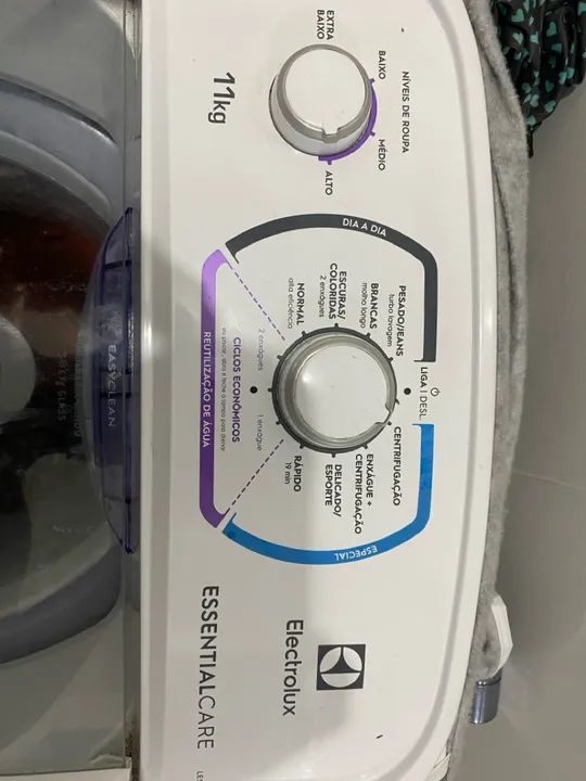 Máquina de Lavar Roupa Electrolux Essentialcare 11kg