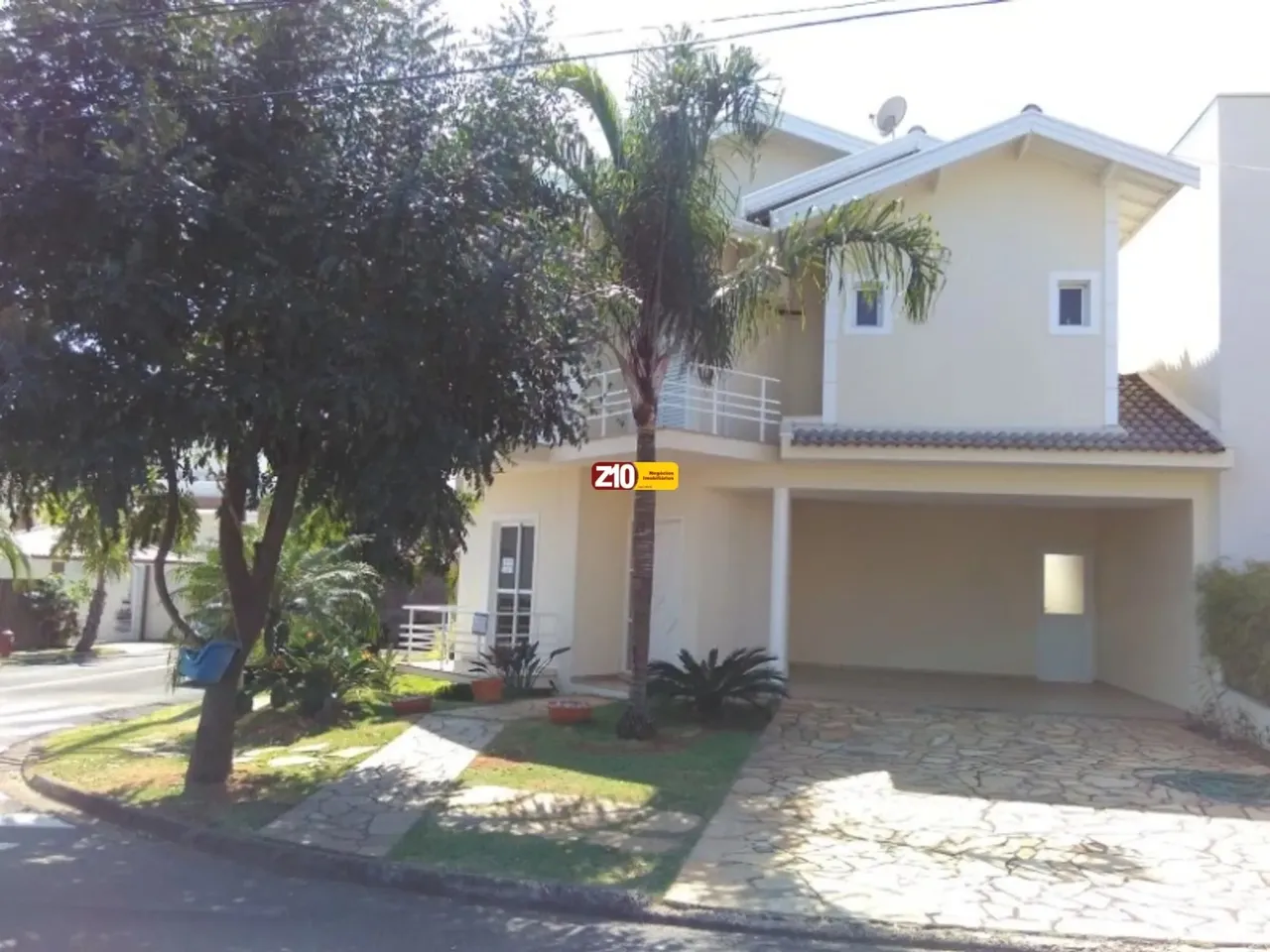 SOBRADO COM PISCINA EM CONDOMIÍNIO VILLA ROMANA - INDAIATUBA SP
