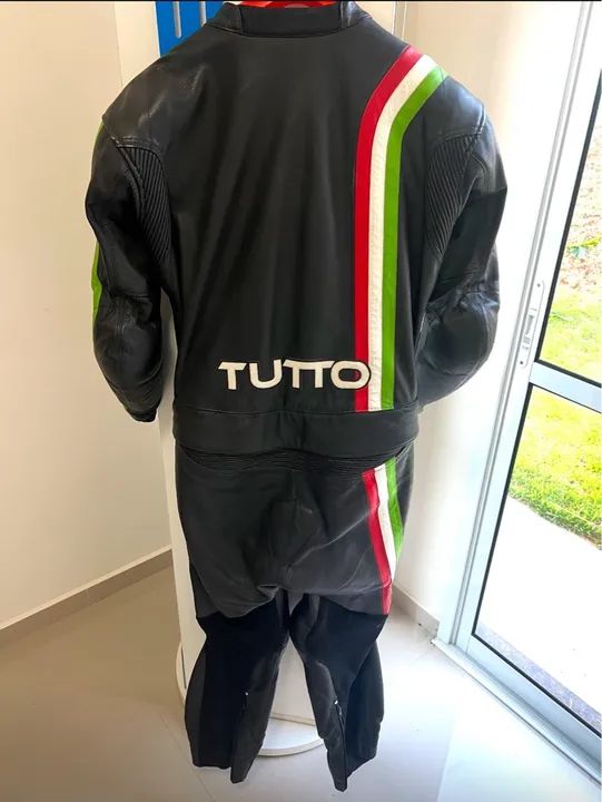 Macacão TUTTO + Bota STEITZ