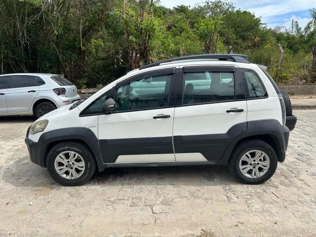 Fiat Idea Adv./ Adv.lock.dualogic 1.8 Flex 5P 2013 - Foto 5
