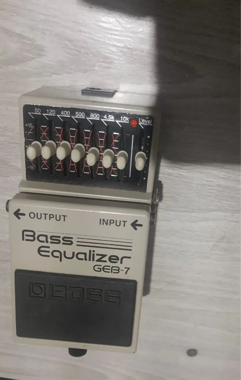 Equalizador de Baixo Boss GEB-7 - Foto 4