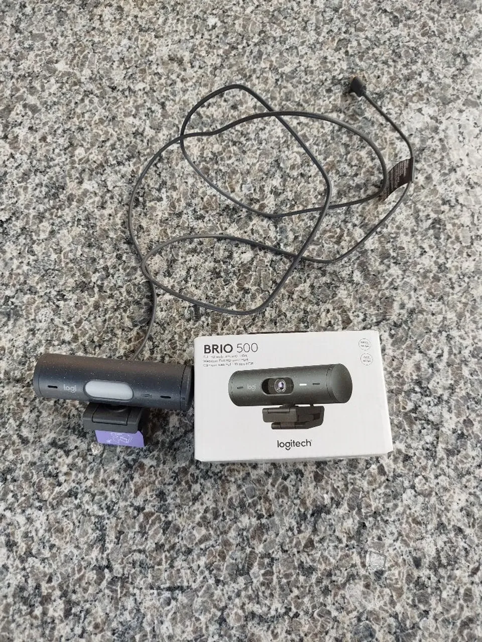 Webcam Logitech Brio 500 - Qualidade profissional!