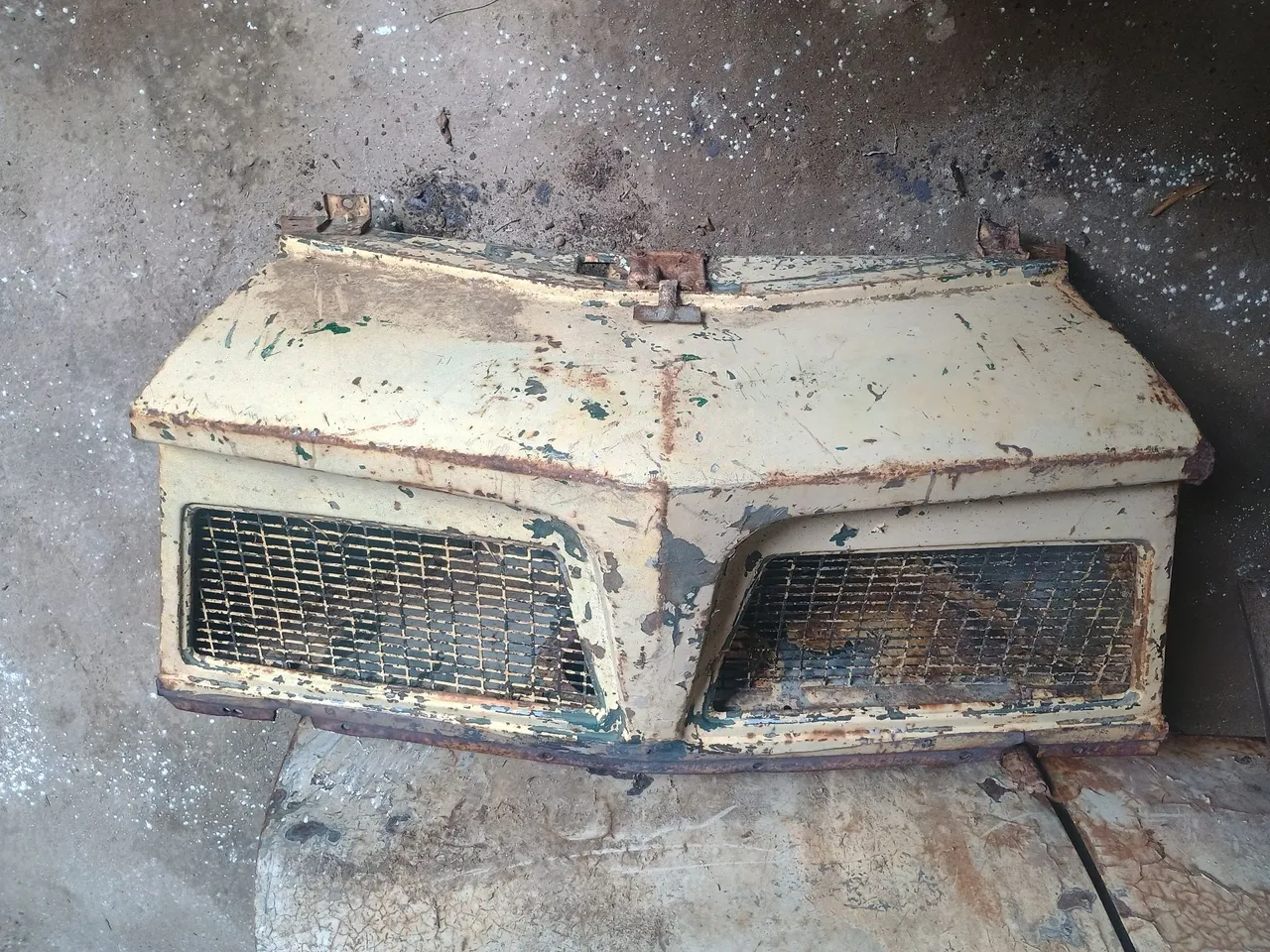 Rural Willys f75 mini frente original