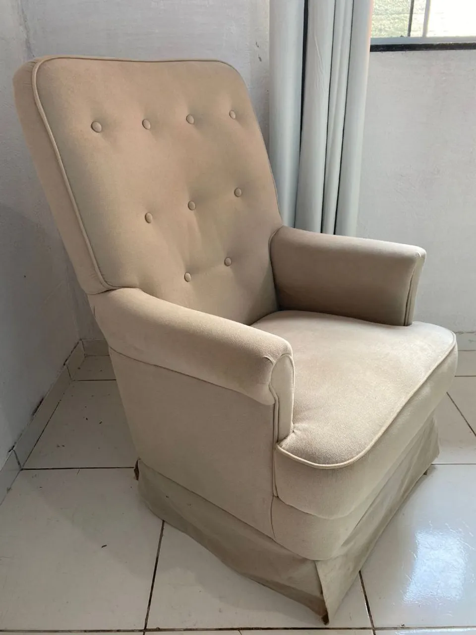 Poltrona de Amamentação Confortável e Elegante