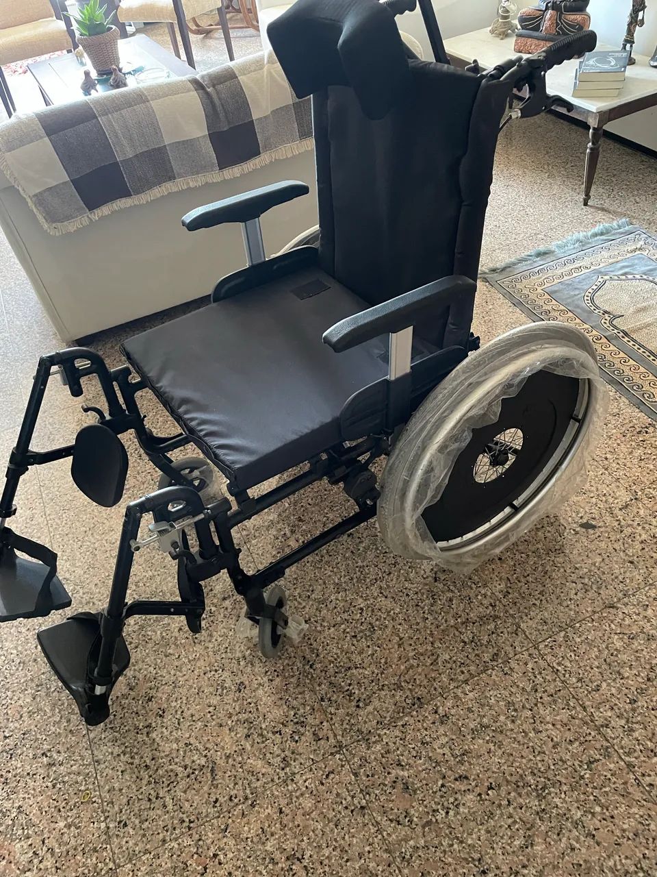 Cadeira de rodas  - Foto 2