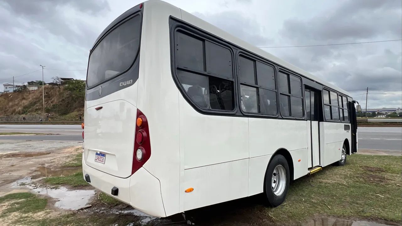 ÔNIBUS CAIO FOZ MERCEDES BENZ Of 1418 - Foto 3