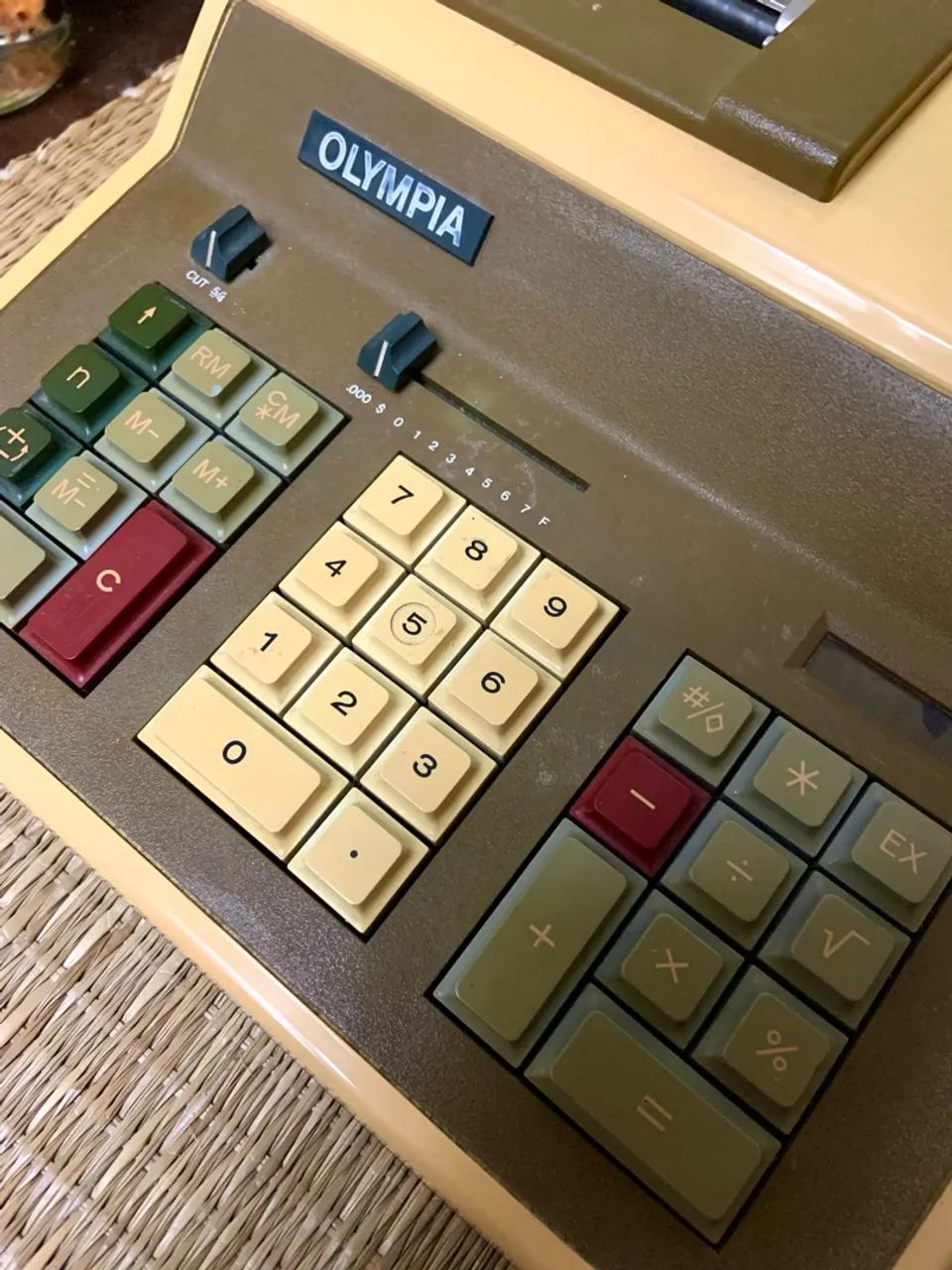 Calculadora Olympia Antiga com Impressora - Foto 4