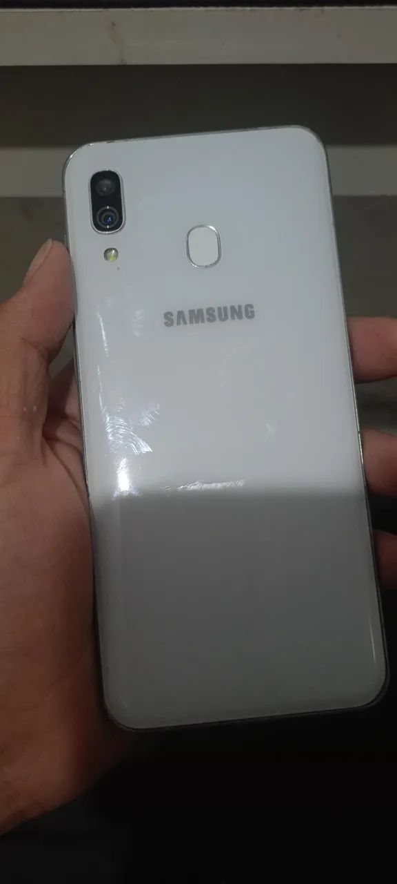 SAMSUNG A30 64GB - Foto 2