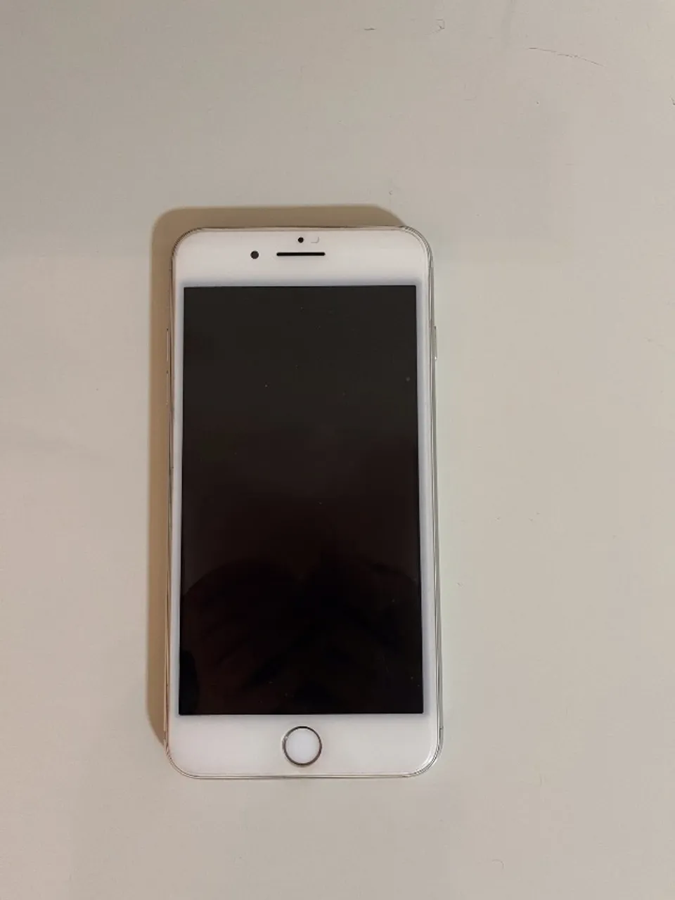 iPhone 8 Plus 64 gb - usado