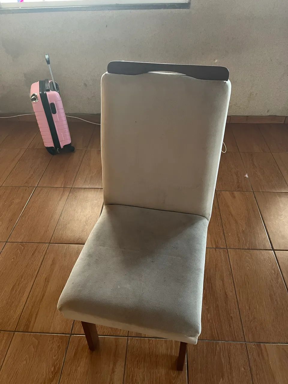 Vende-se esta mesa de jantar65060624664835122