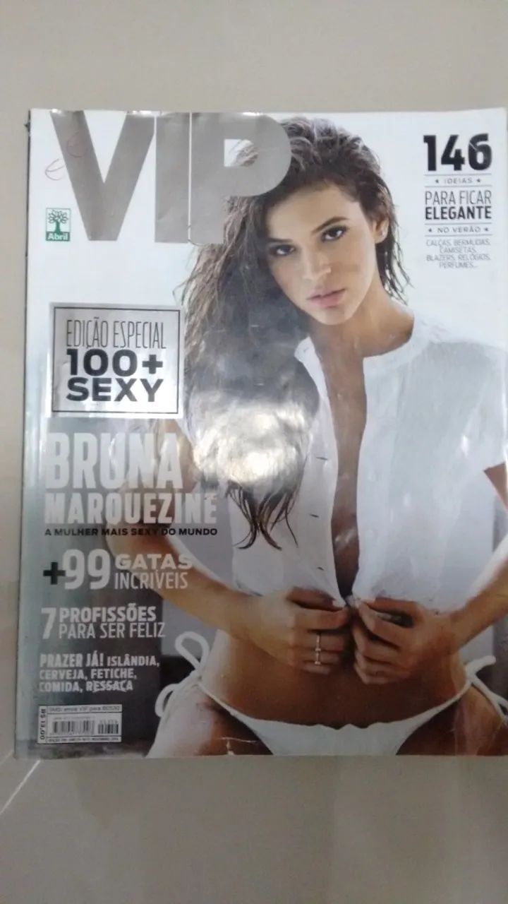 Revista VIP, Bruna Marquezine, com poster grande. Edição especial, com várias fotos dela.