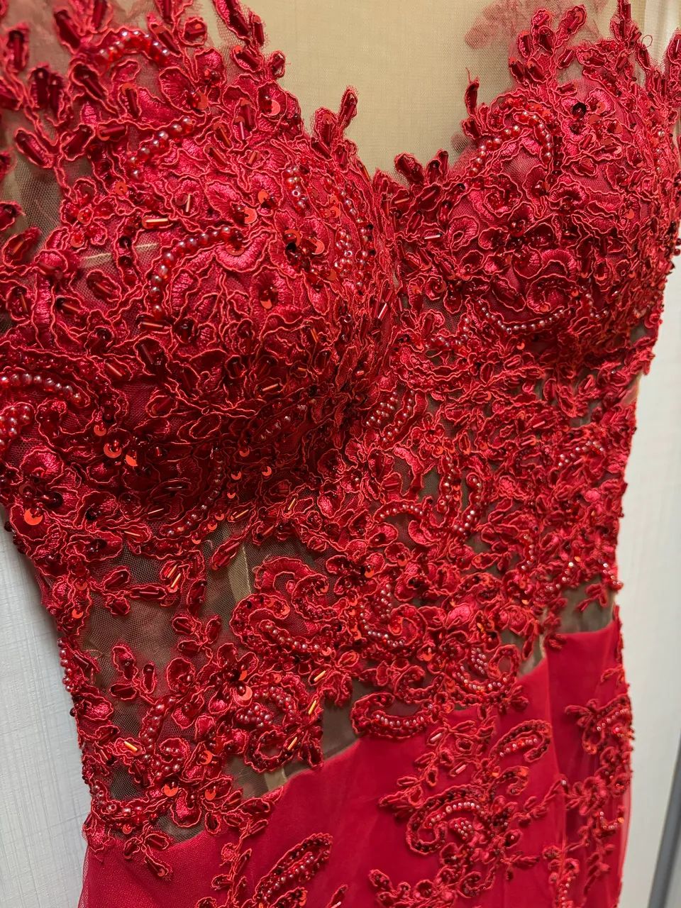 VESTIDO DE FESTA VERMELHO RENDA - Foto 4