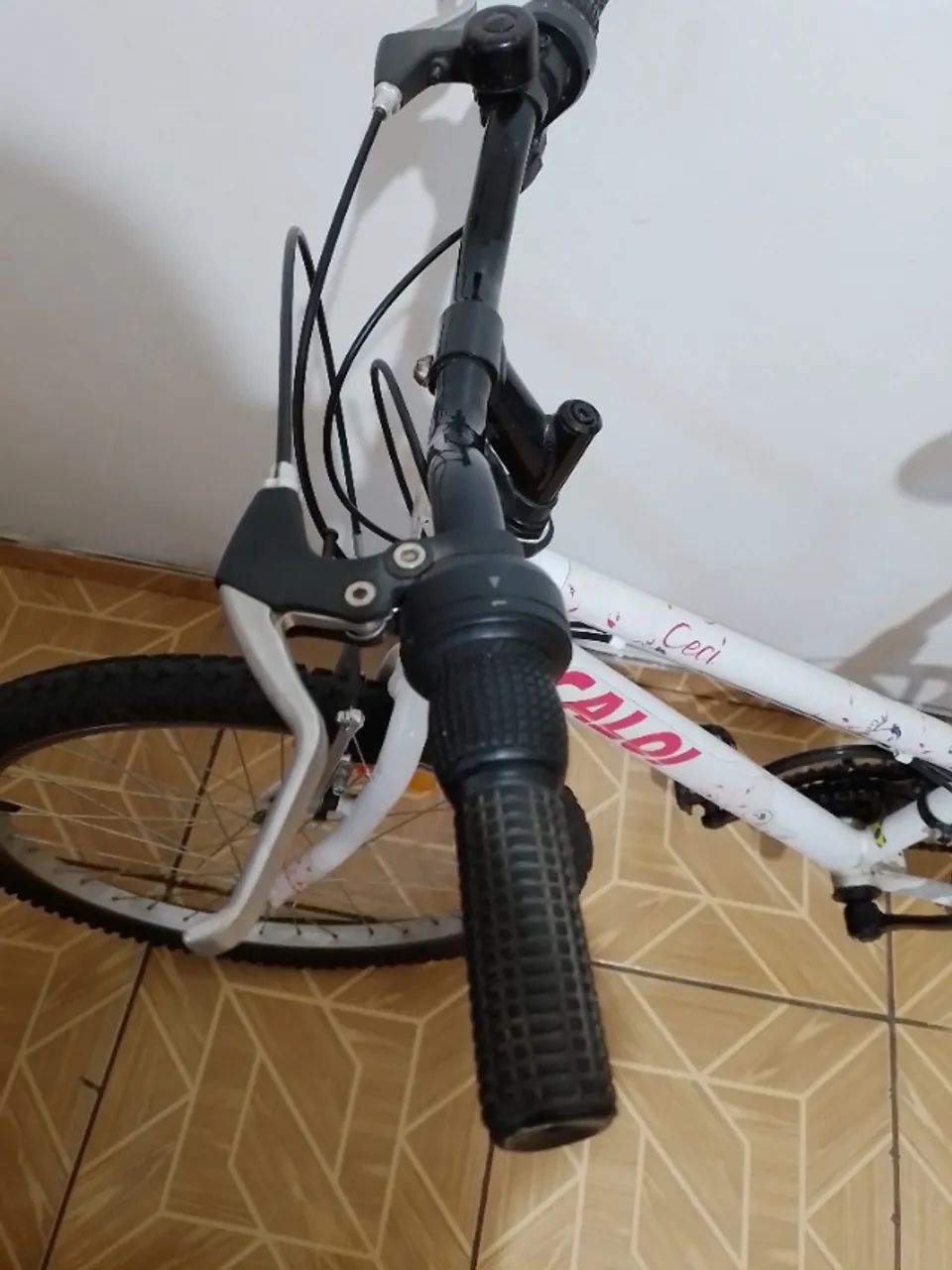 Bicicleta aro 24  - Foto 2
