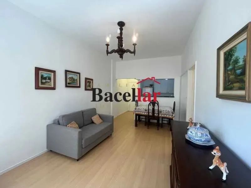 Apartamento 2 quartos totalmente reformado - Foto 2