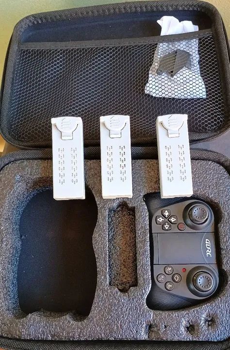 3 Baterias, controle remoto e case F10