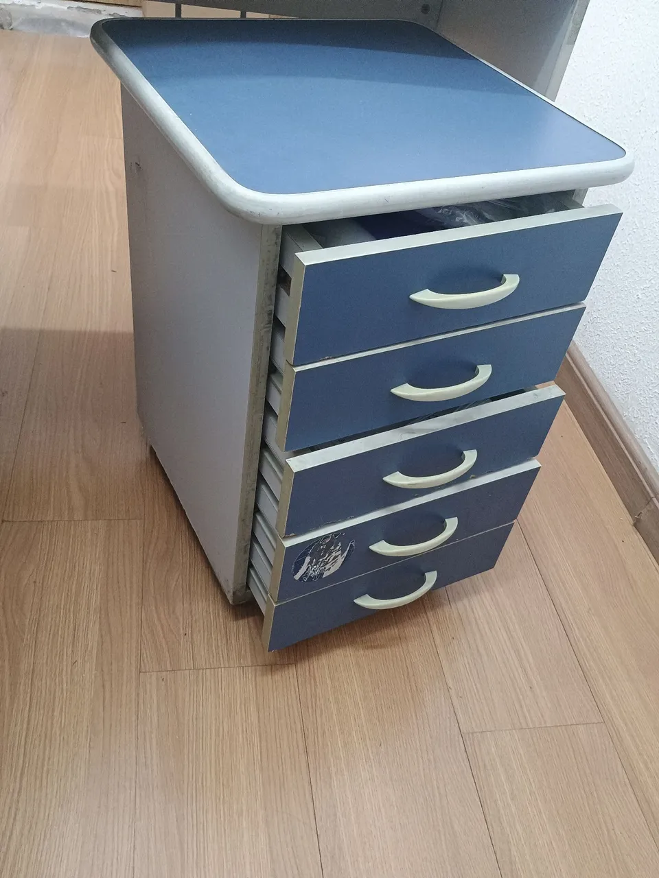 Gaveteiro de Escritório com 5 Gavetas