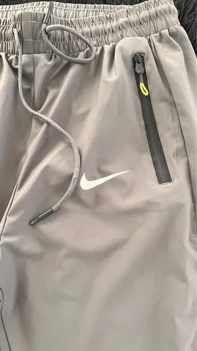 Calça Nike Cinza hipermeavel M original - Foto 2