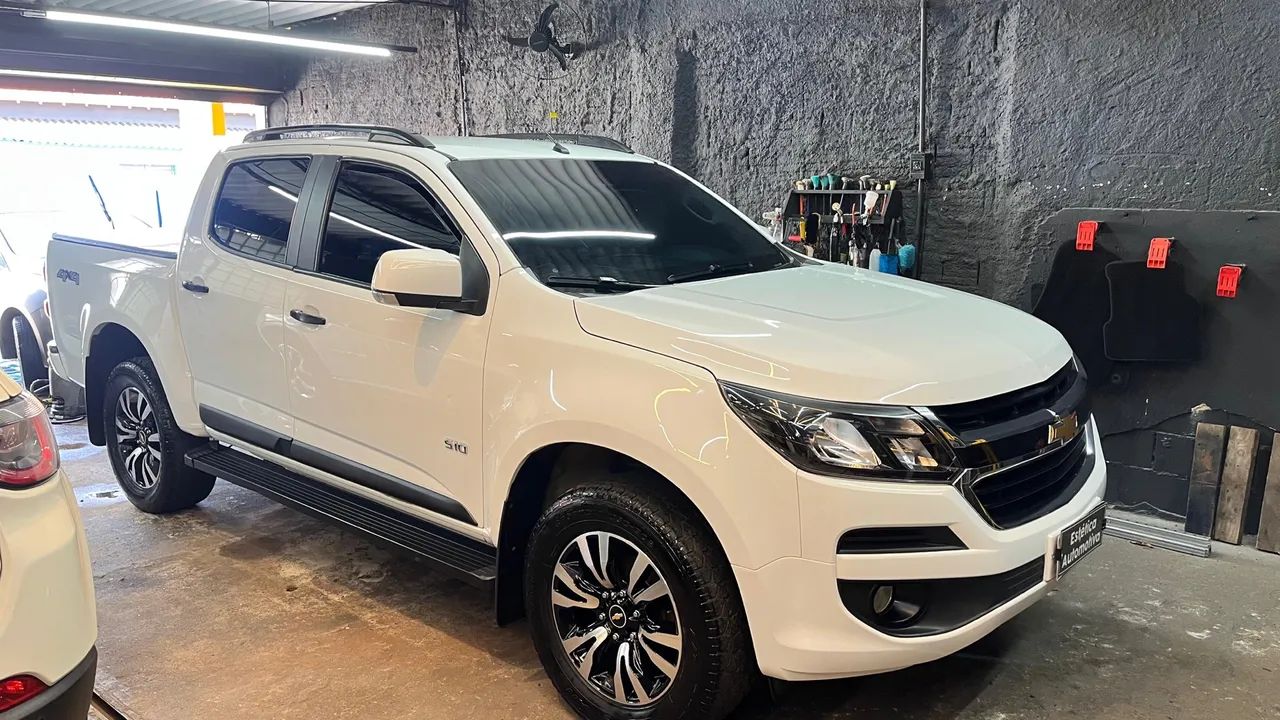 S10 LS CD 2.8 TURBO DIESEL 4x4 2019