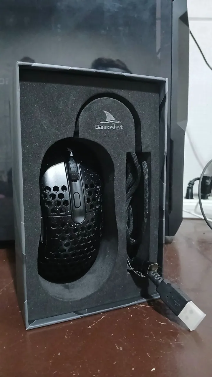 Mouse Gamer Motospeed Darmoshark N1 6400 Dpi 8 Botões Preto (SEMI-NOVO!!!)