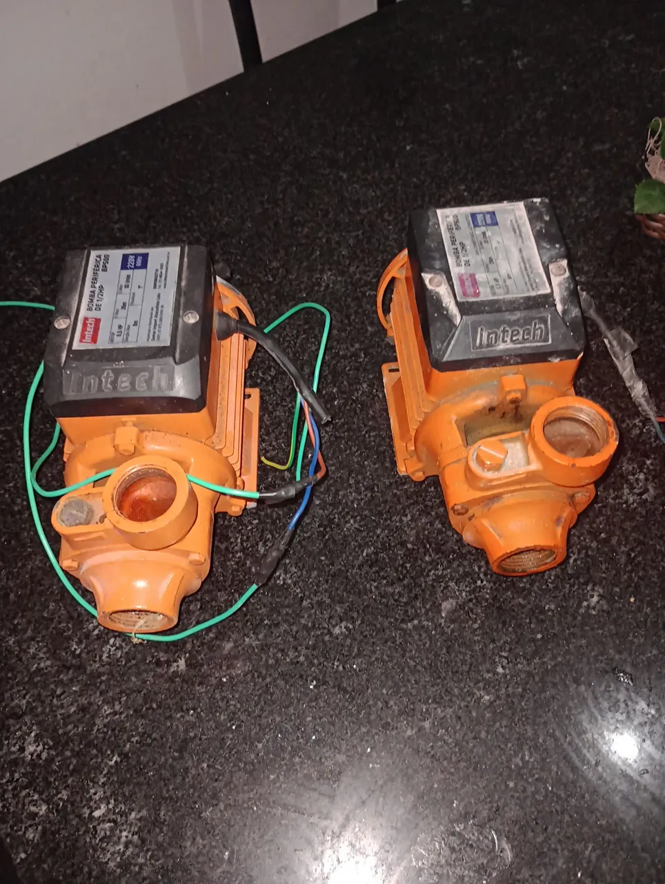 Bombas Periféricas Intech 1/2 HP BP500