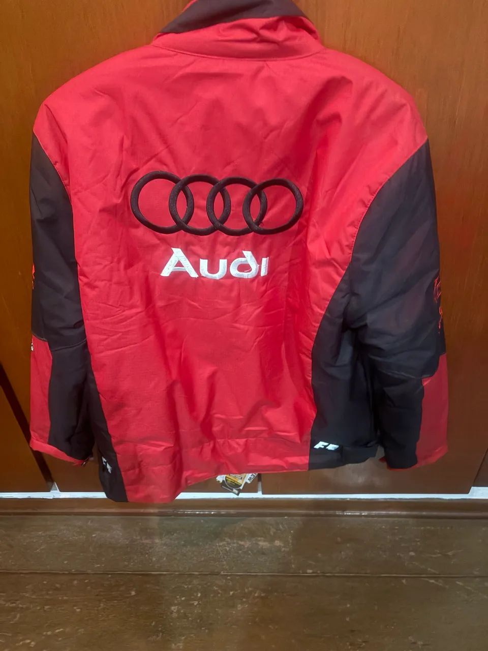 Jaqueta Audi F1 - nova tam G - Foto 2