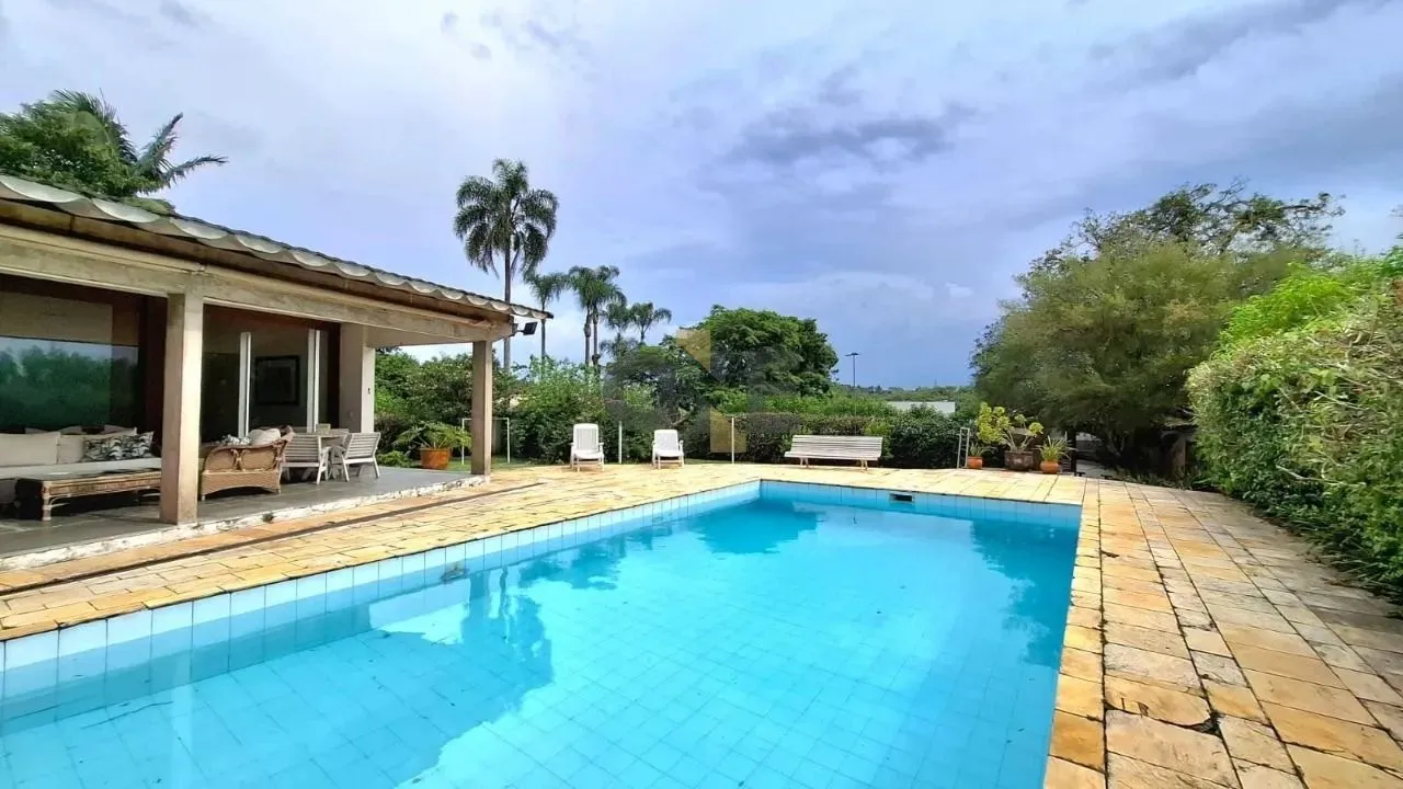 Casa com 4 dormitórios, sendo 2 suítes para venda ou para locação - Granja Viana - Cotia/S