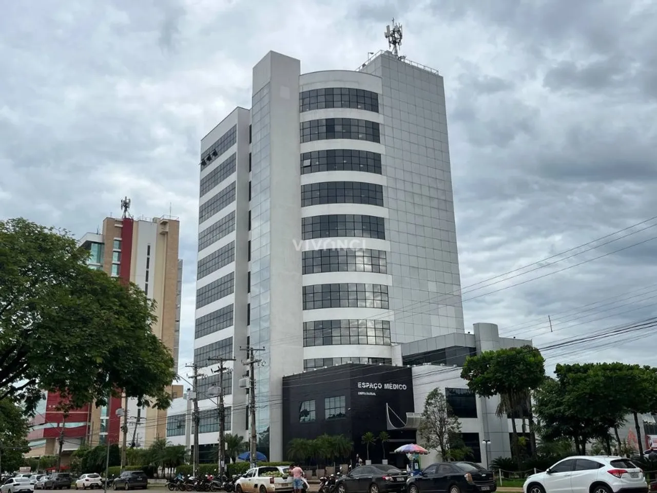 Sala para alugar no Espaço Médico Empresarial na quadra 401 Sul em Palmas.