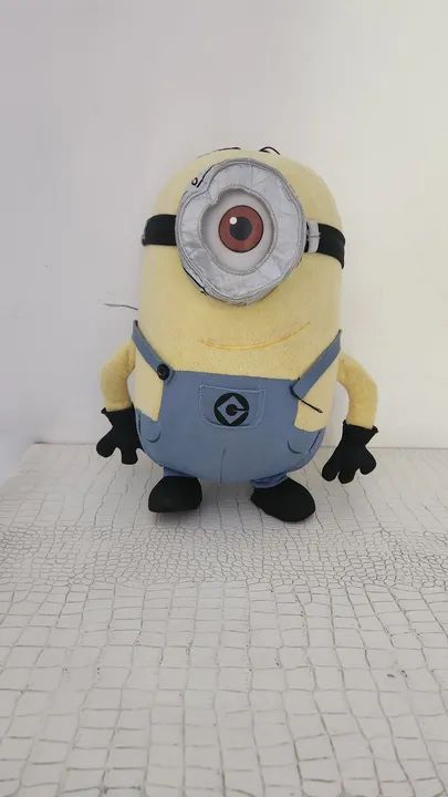 Boneco importado Minions