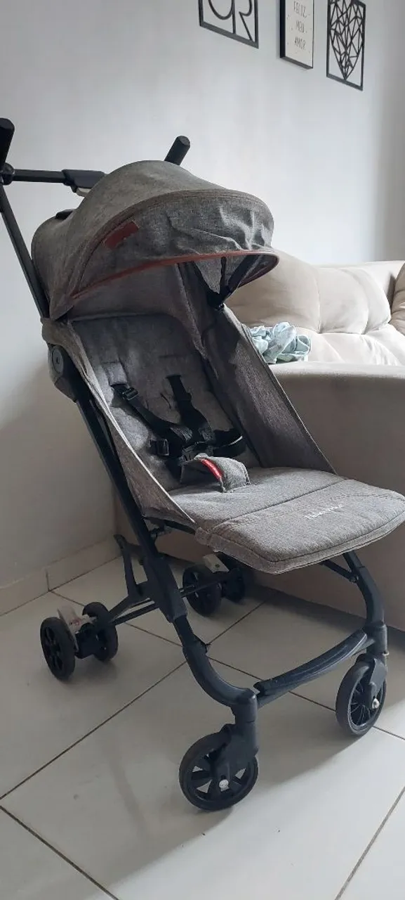 Carrinho de Bebê - Marca e Modelo