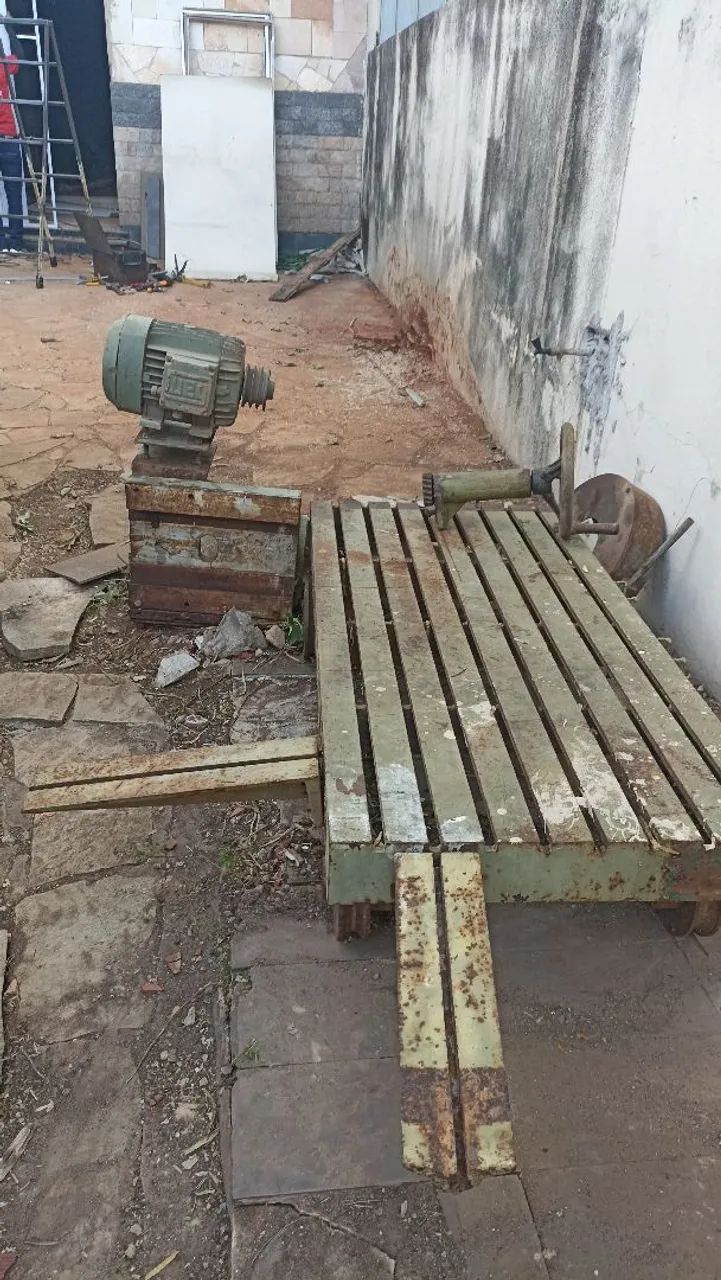 Máquina de cortar granito Ferro Fundido 2 motores Guarani - Foto 5