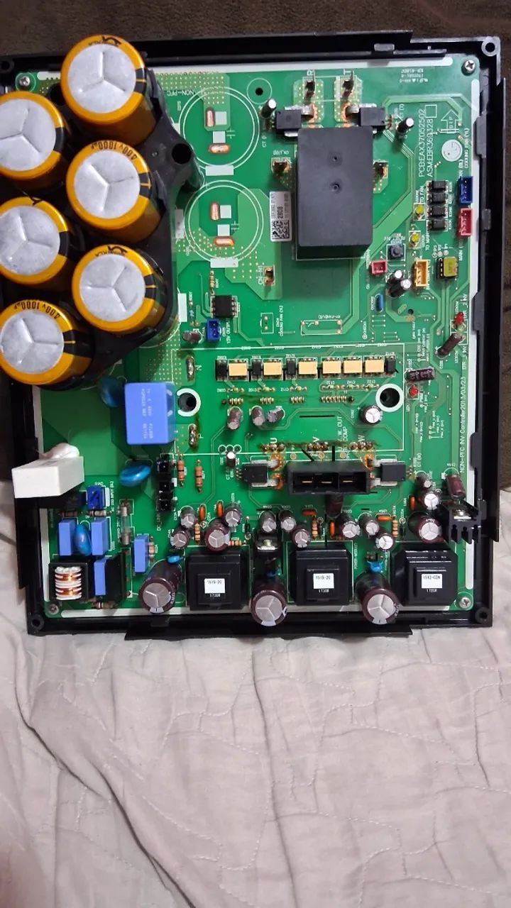 Placa VRFPCB:EAX37052502  ASM:EBR369328 - Foto 5