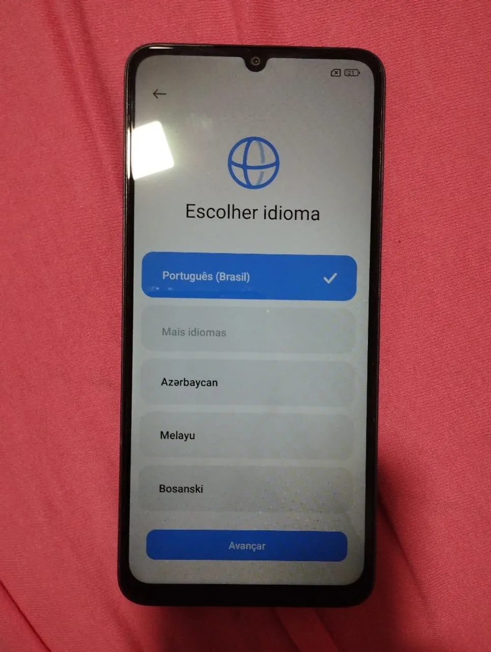 Vendo POCO C65 bem conservada sem nenhuma várias o tempo todo película e capa