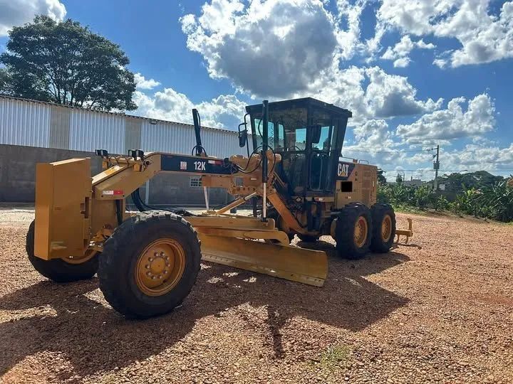 Motoniveladora Caterpillar 12K