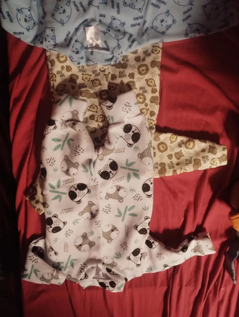 Macacão Infantil com Estampa de Panda os 3 por 50,00 - Foto 3
