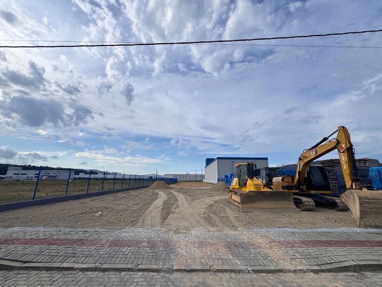 Terreno à Venda em Tijucas - 2.300 metros -