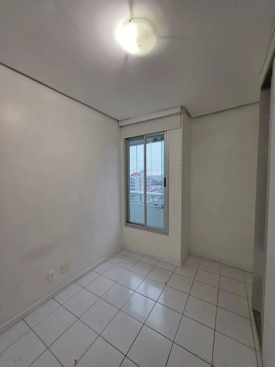 ADRIANOPOLIS. COND. VIDA. ALUGO APTO COM 3 QUARTOS SENDO 1 SUITE, SALA PARA 2 AMBIENTES. 2 - Foto 4