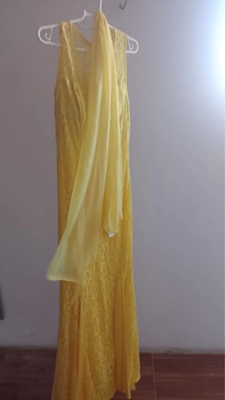 Vestido de festa glamouroso amarelo  - Foto 2