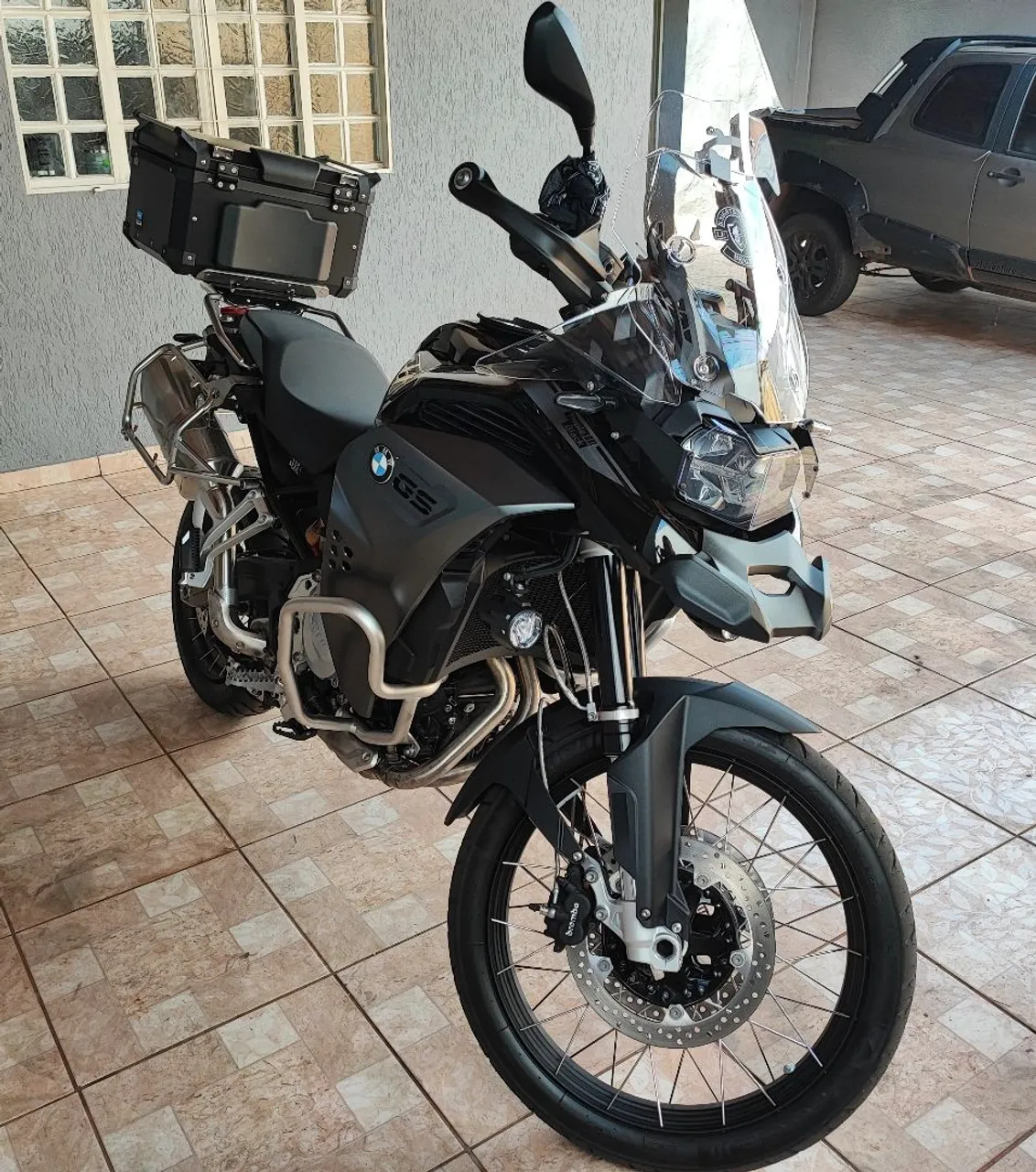 BMW F 850 GS ADVENTURE TRIPLE BLACK - LEIA TODO O ANÚNCIO