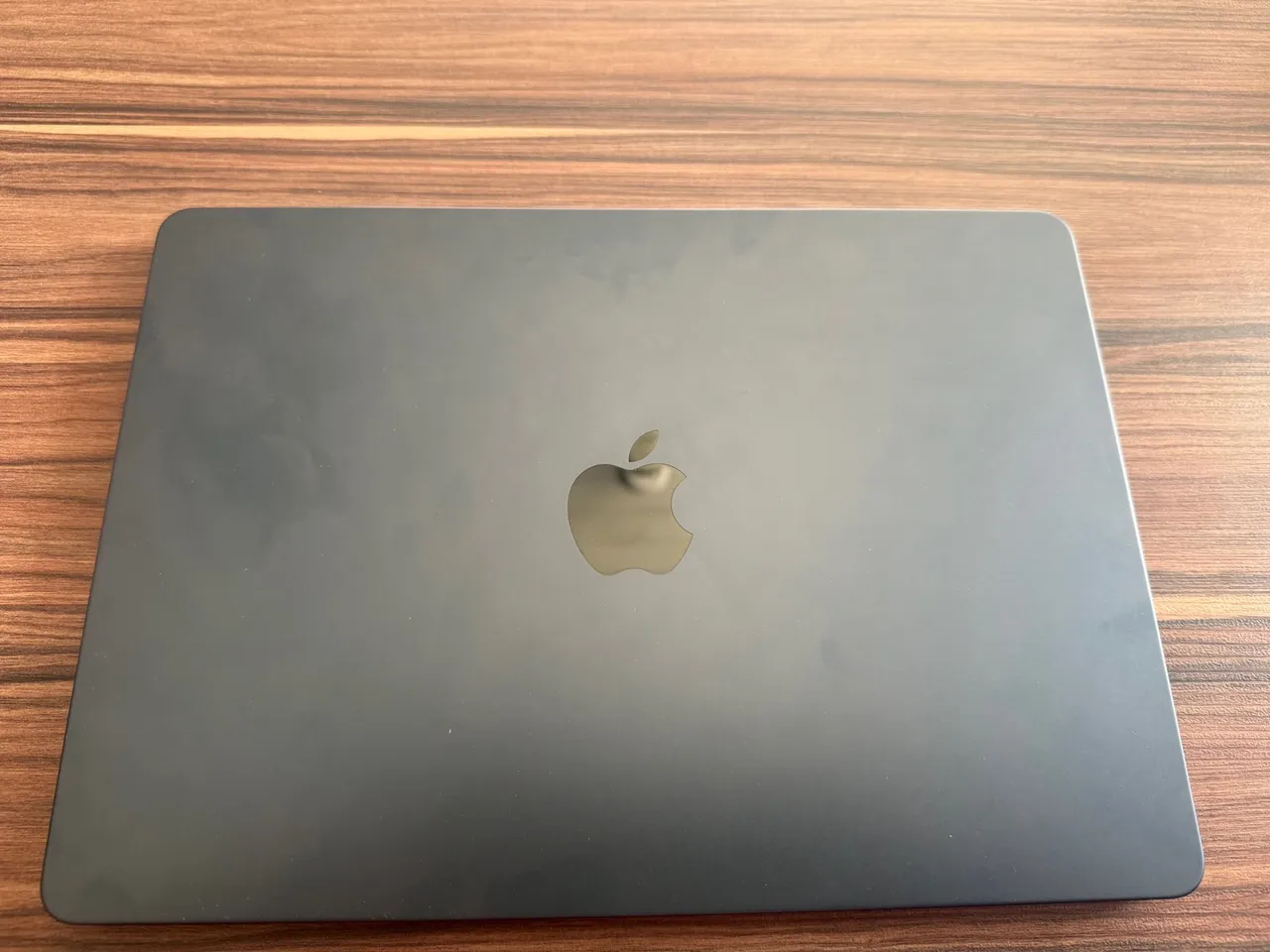 MacBook Air M2 Midnight 8 GB de ram - 256 ssd Apple m