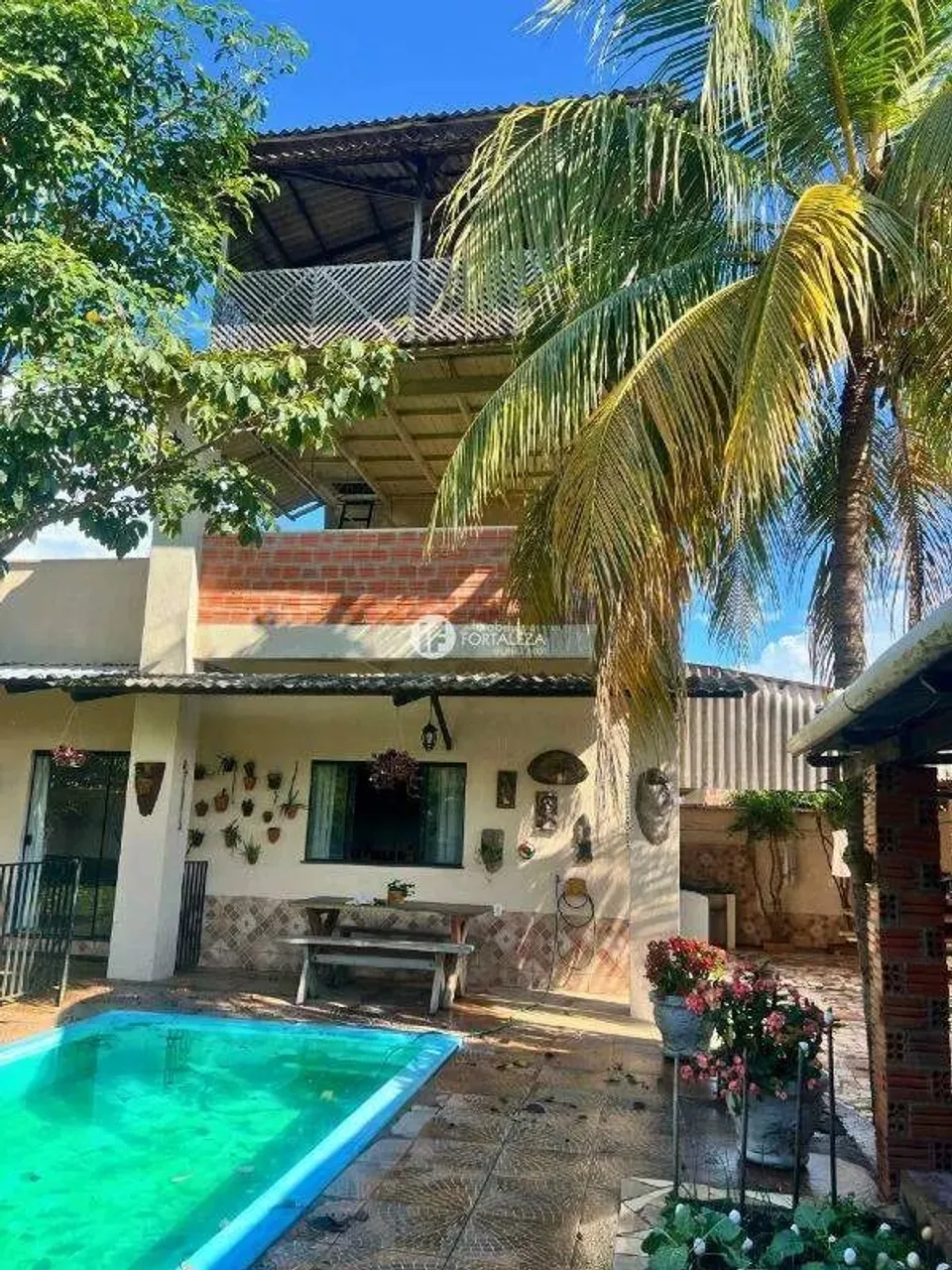 VENDO CASA + TERRENO com 552m², piscina, 3 quartos, 2 suítes - Pedro Roseno - Rio Branco