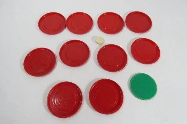  ANTIGO TIME DE FUTEBOL DE BOTÃO PANELINHA do FLAMENGO. Fabricação Estrela. Acompanha 01 B - Foto 4